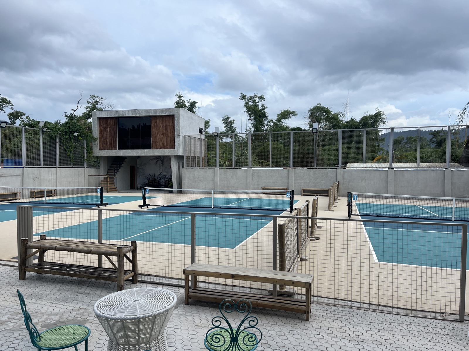 Beyond the Gym: Boxing, Pickleball & Padel in El Nido