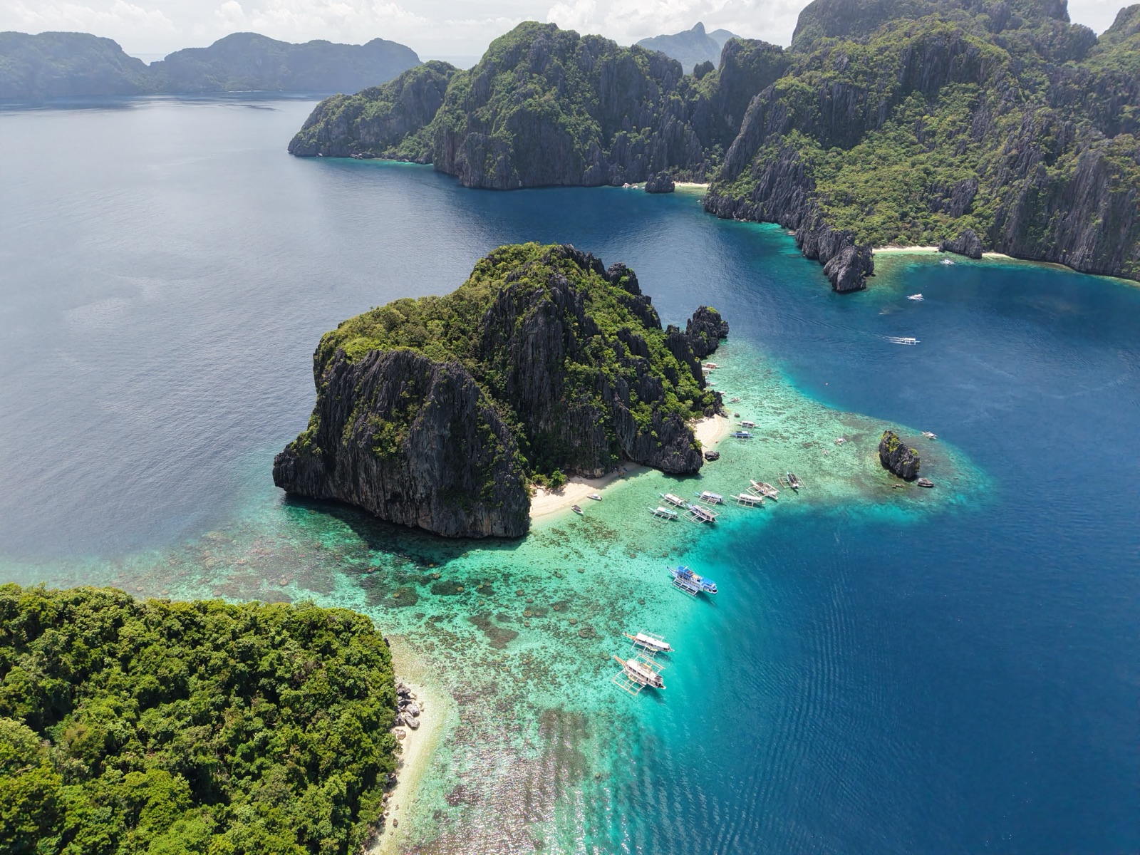 Sun Safety in the Tropics: A Practical Guide